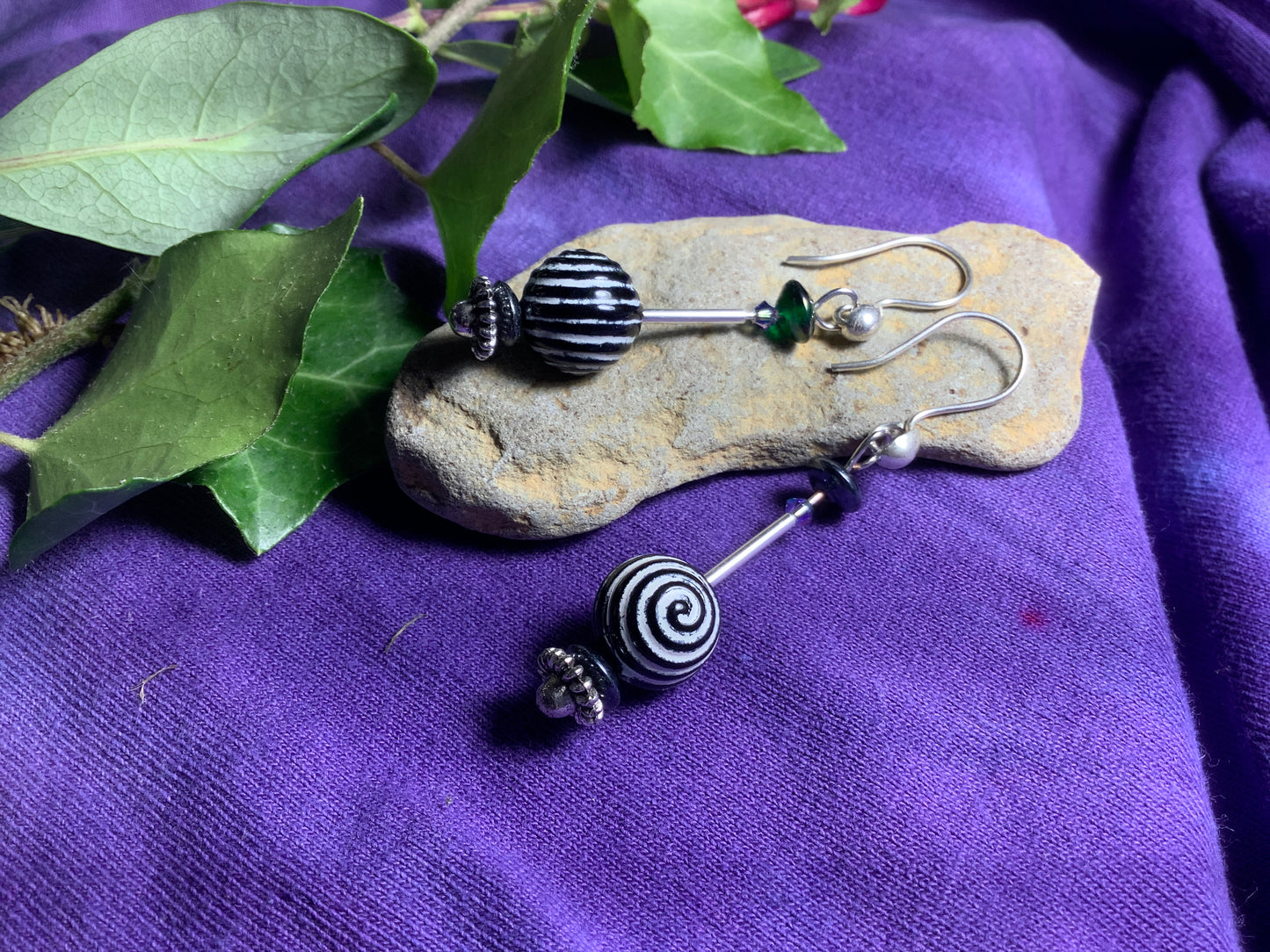 Hypnotize Your Friends — Earrings