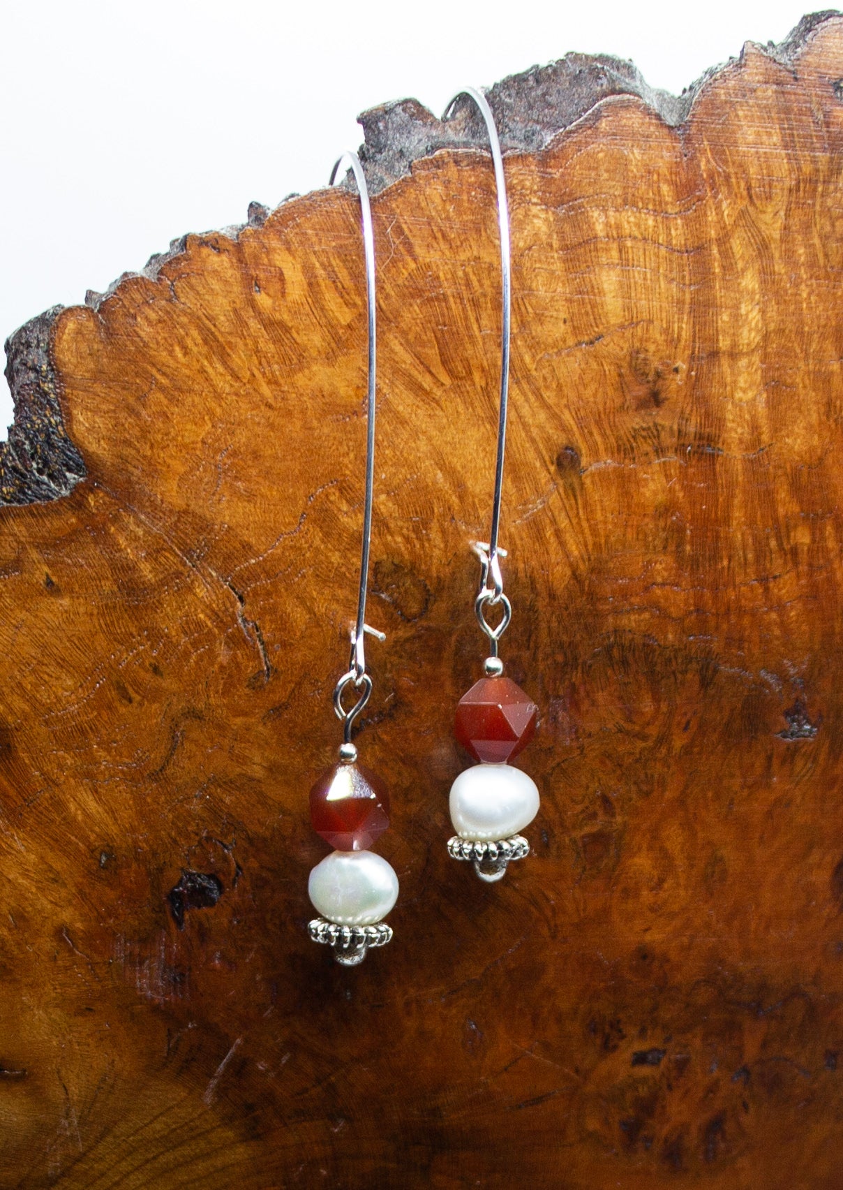 Cranberries and snowballs — Earrings